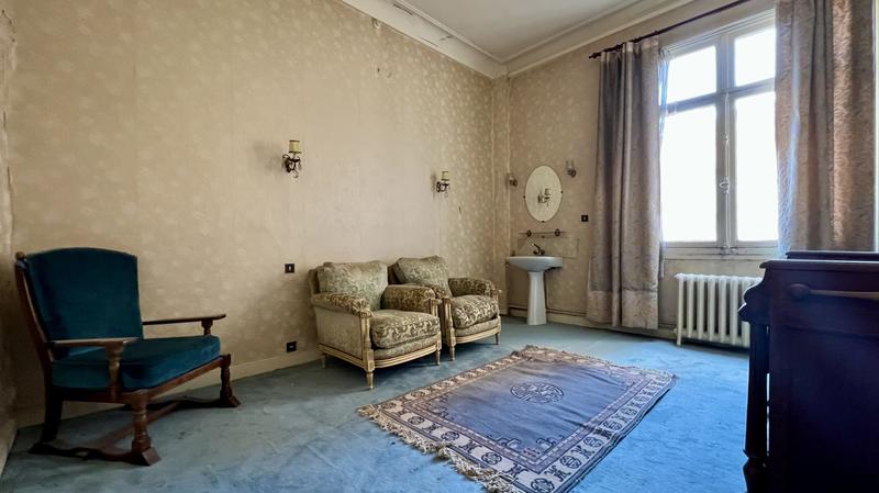 Appartement - 131 m² - 6 pièces