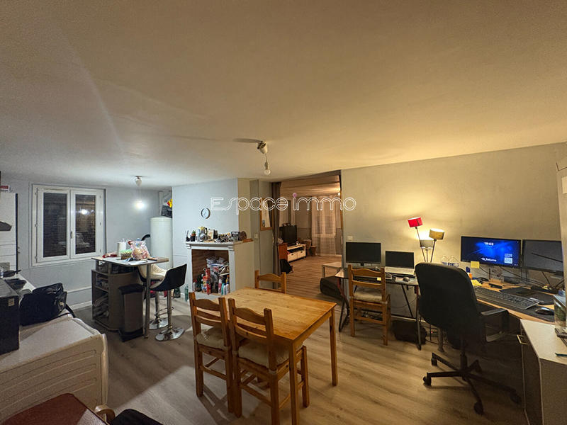 Immeuble - 18 m² - 4 pièces