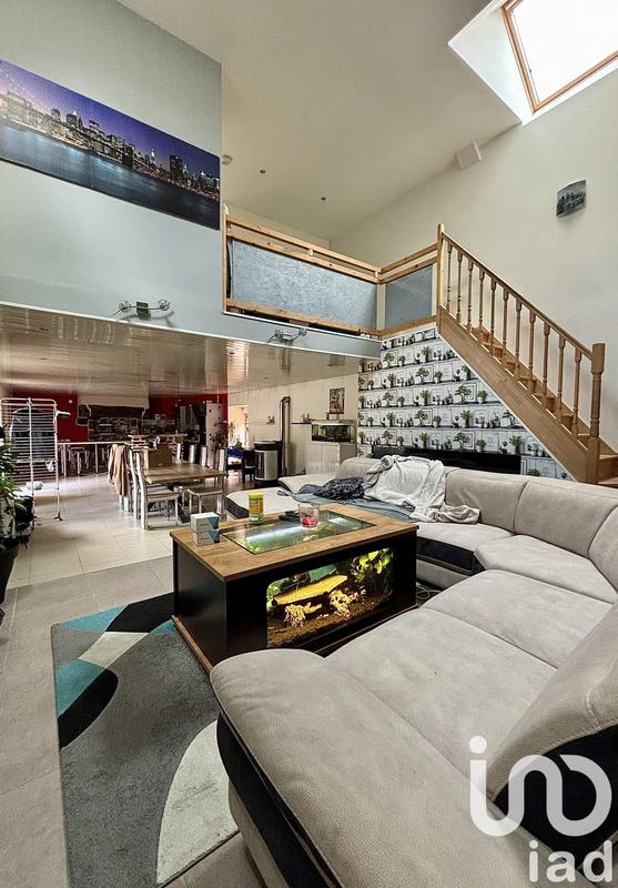 Maison - 155 m² - 6 pièces