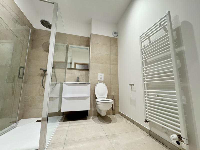 Appartement - 107 m² - 5 pièces