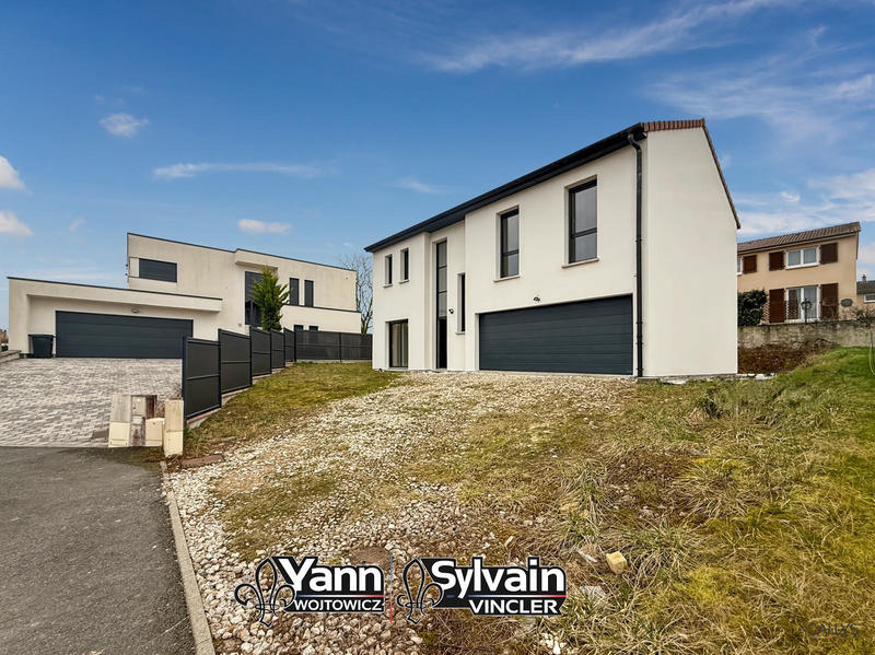 Maison - 125 m² - 6 pièces