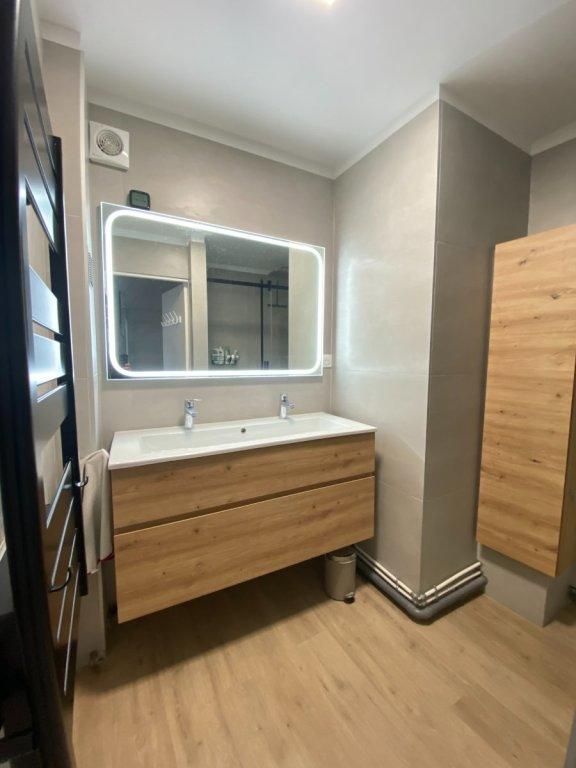 Appartement - 72 m² - 4 pièces