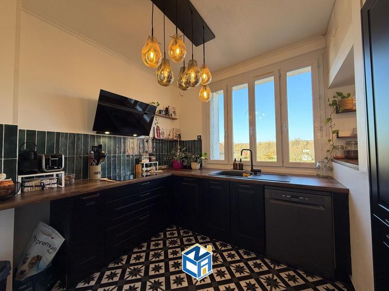 Maison - 108 m² - 4 pièces