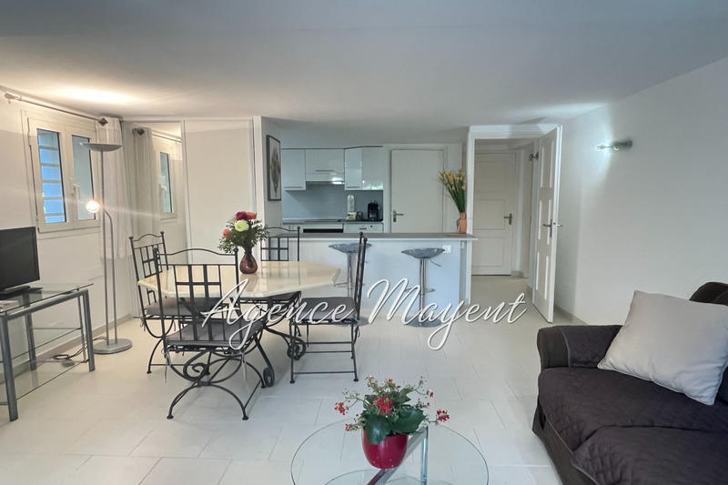 Maison de ville - 121 m² - 4 pièces