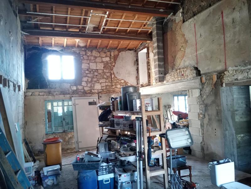 Maison - 212 m² - 4 pièces