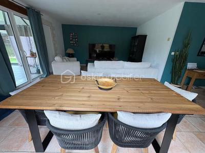 Maison - 92 m² - 5 pièces