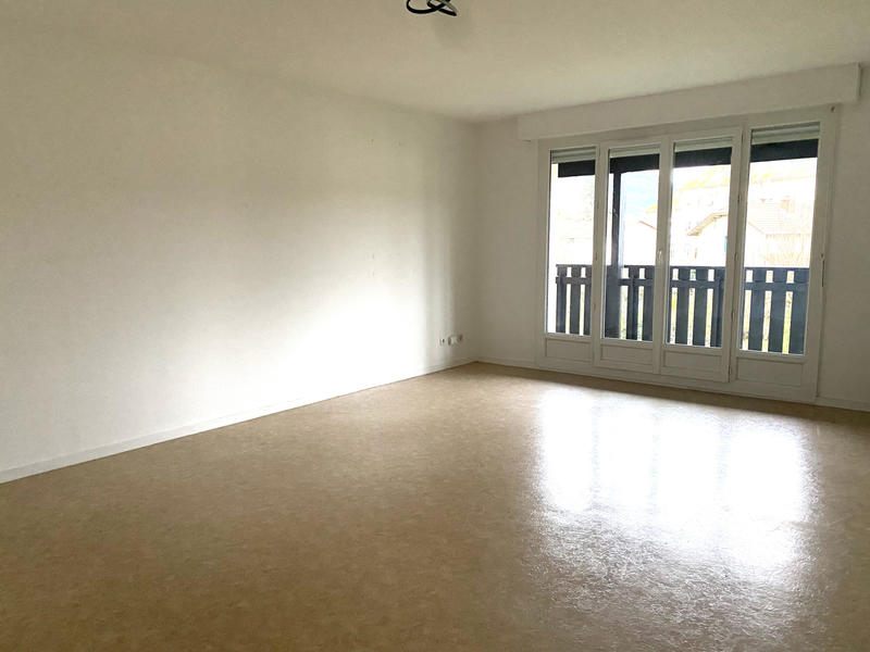 Appartement - 80 m² - 3 pièces