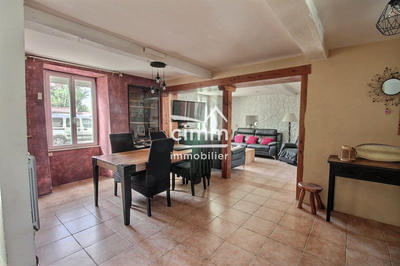 Maison - 151 m² - 5 pièces