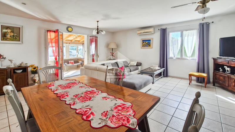 Maison - 105 m² - 5 pièces