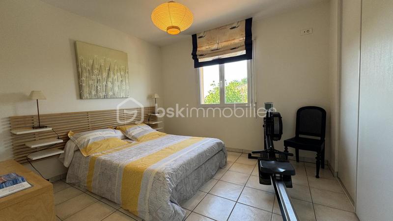 Villa - 181 m² - 8 pièces