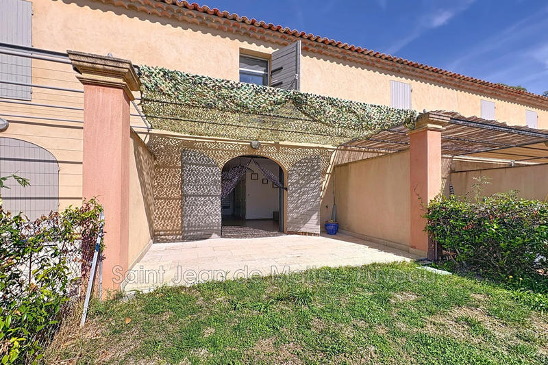 Maison - 65 m² - 3 pièces