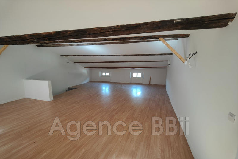 Appartement - 213 m² - 7 pièces