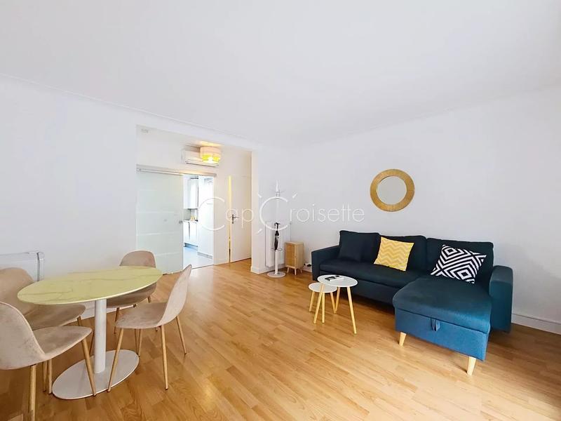 Appartement - 49 m² - 2 pièces