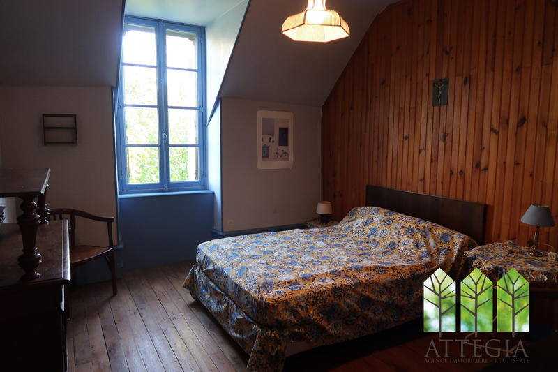 Maison - 160 m² - 7 pièces