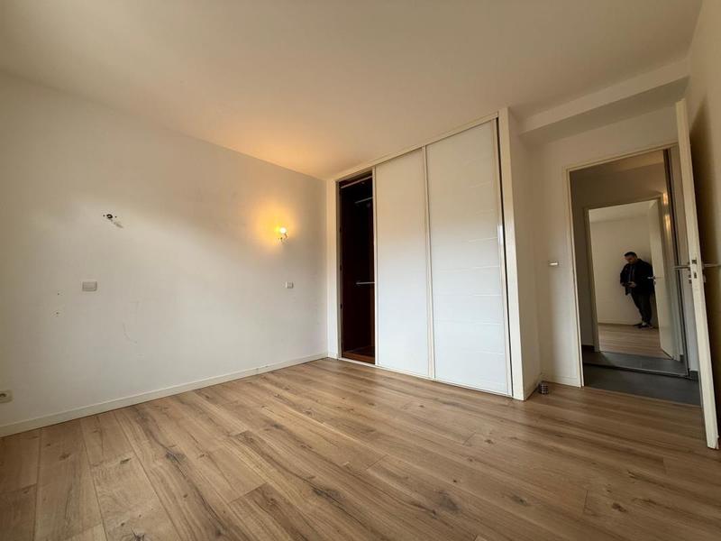 Appartement - 75 m² - 2 pièces