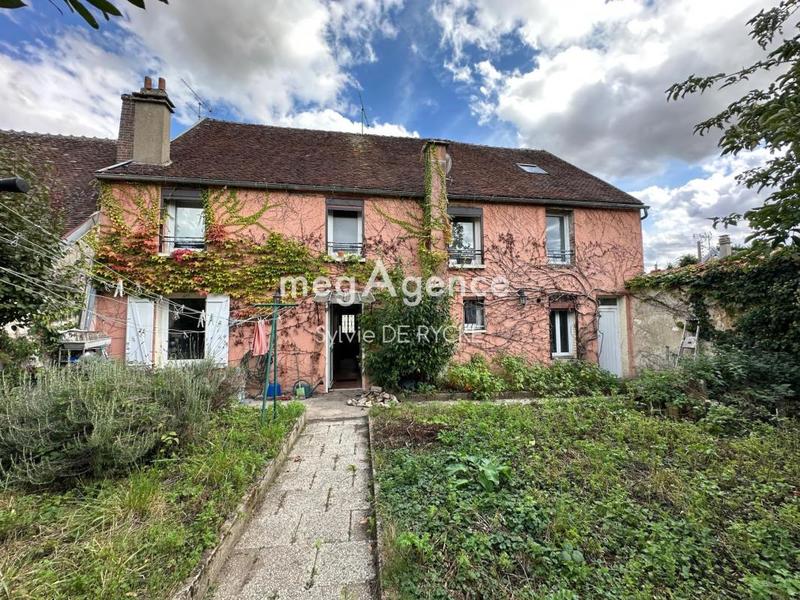 Maison - 160 m² - 7 pièces