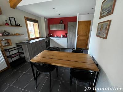 Appartement - 81 m² - 4 pièces