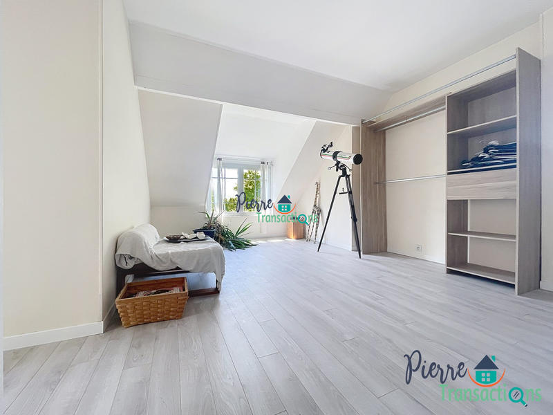 Maison - 120 m² - 3 pièces