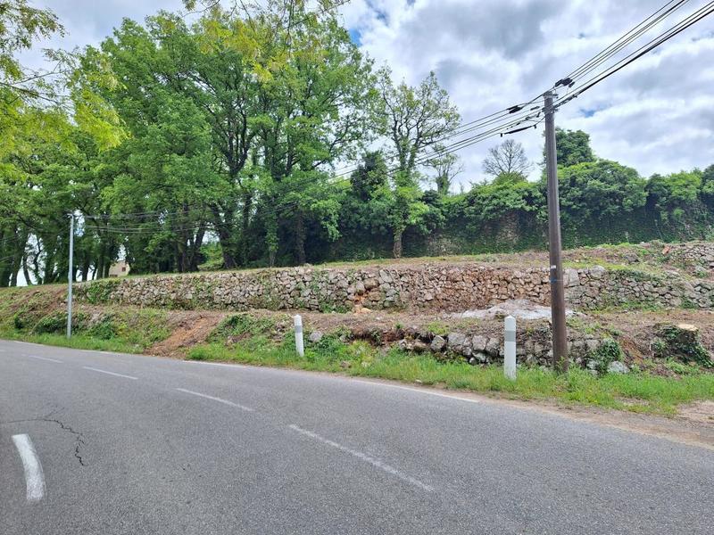 Terrain constructible - 1 138 m²