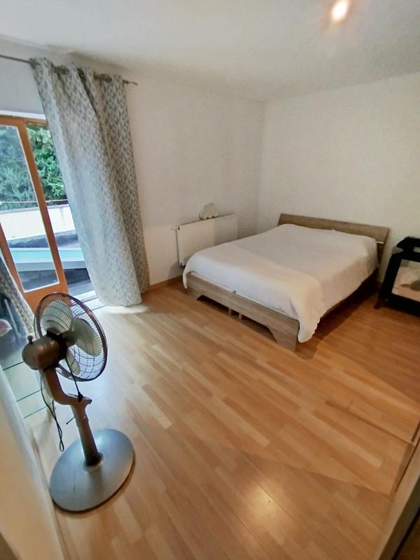 Maison - 100 m² - 6 pièces