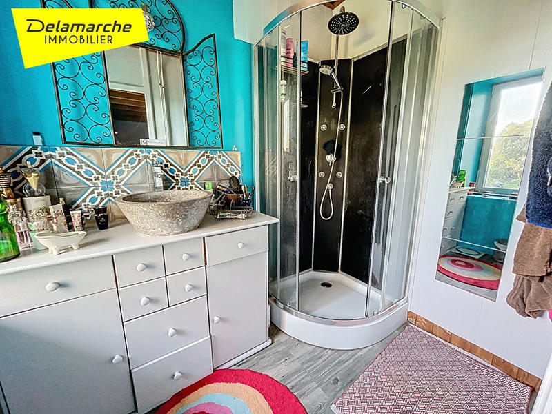 Maison - 208 m² - 9 pièces