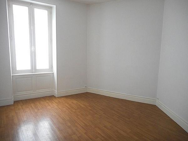 Appartement - 81 m² - 4 pièces