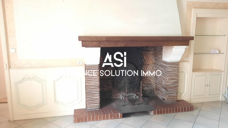 Maison - 240 m² - 7 pièces