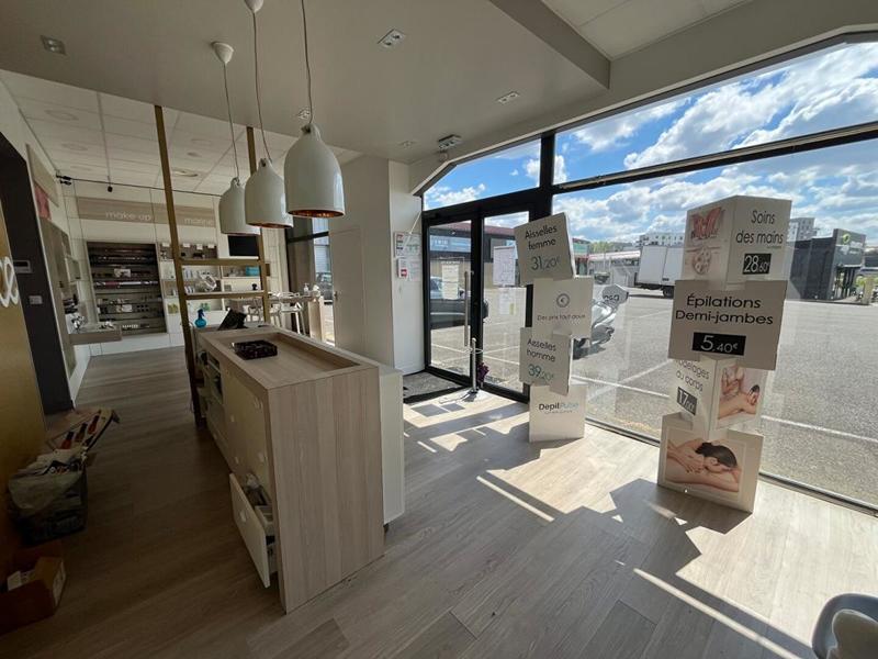 Local commercial - 120 m²