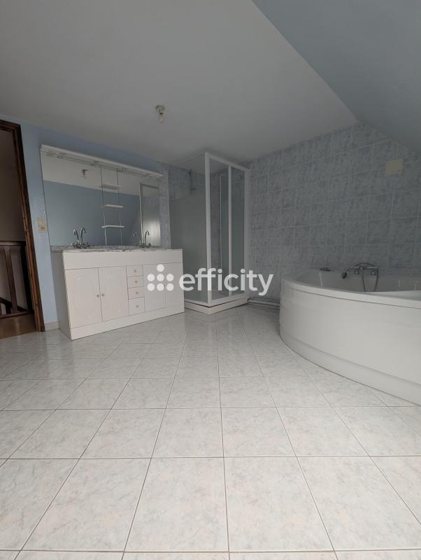 Maison - 120 m² - 6 pièces