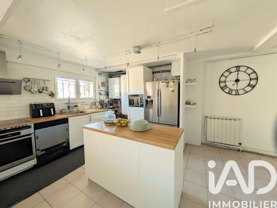 Maison - 170 m² - 7 pièces