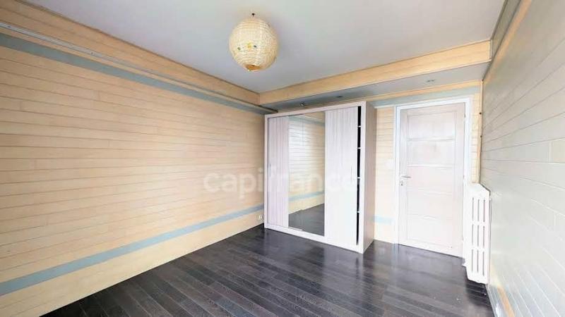 Appartement - 81 m² - 4 pièces
