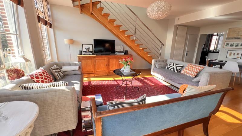 Appartement - 187 m² - 8 pièces