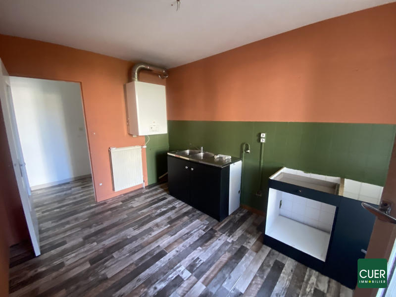 Appartement - 80 m² - 4 pièces