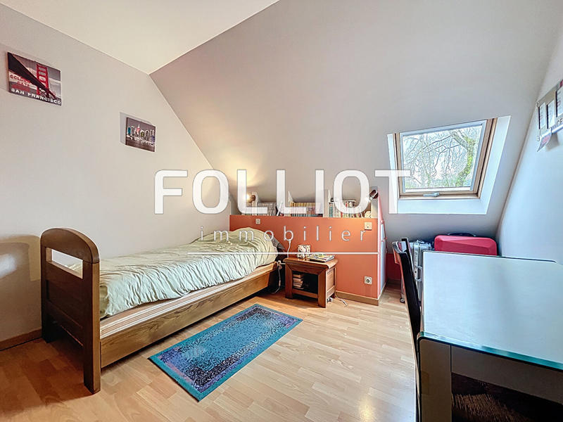 Maison - 145 m² - 6 pièces