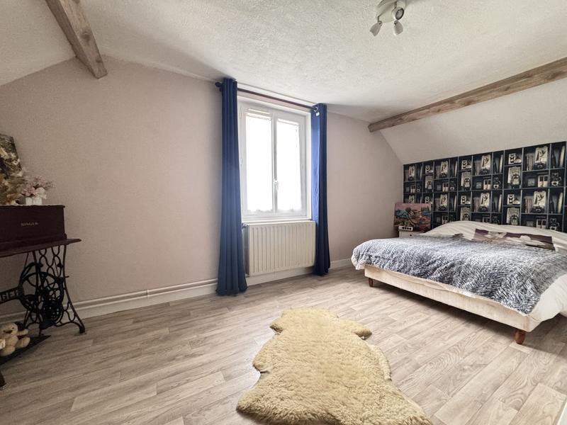 Maison ancienne - 96 m² - 5 pièces