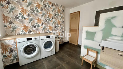 Maison - 88 m² - 7 pièces