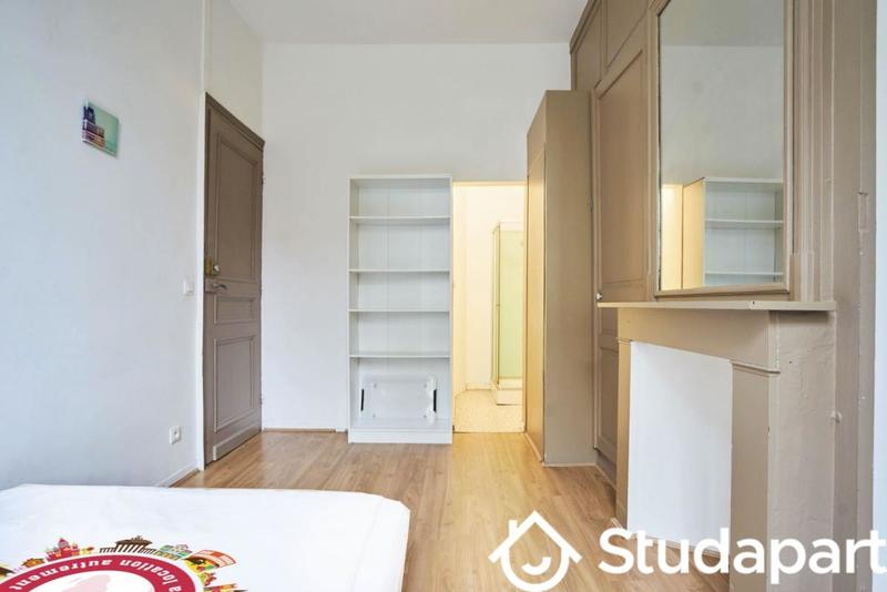 Chambre - 18 m² - 1 pièce