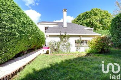 Maison - 121 m² - 6 pièces