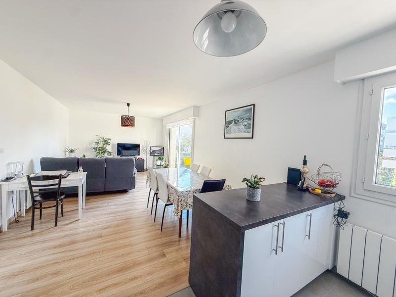 Appartement - 64 m² - 3 pièces