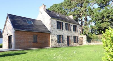 Maison - 128 m² - 8 pièces