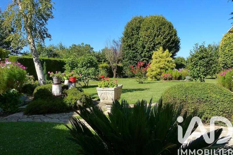 Maison - 178 m² - 9 pièces