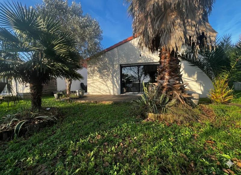 Maison - 136 m² - 6 pièces