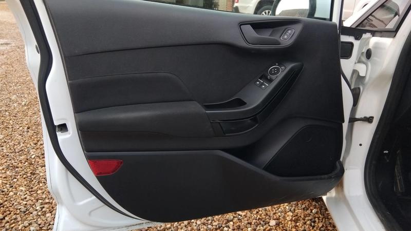 Ford Fiesta VI 1.0 SCTi EcoBoost Dct7 Connect Business