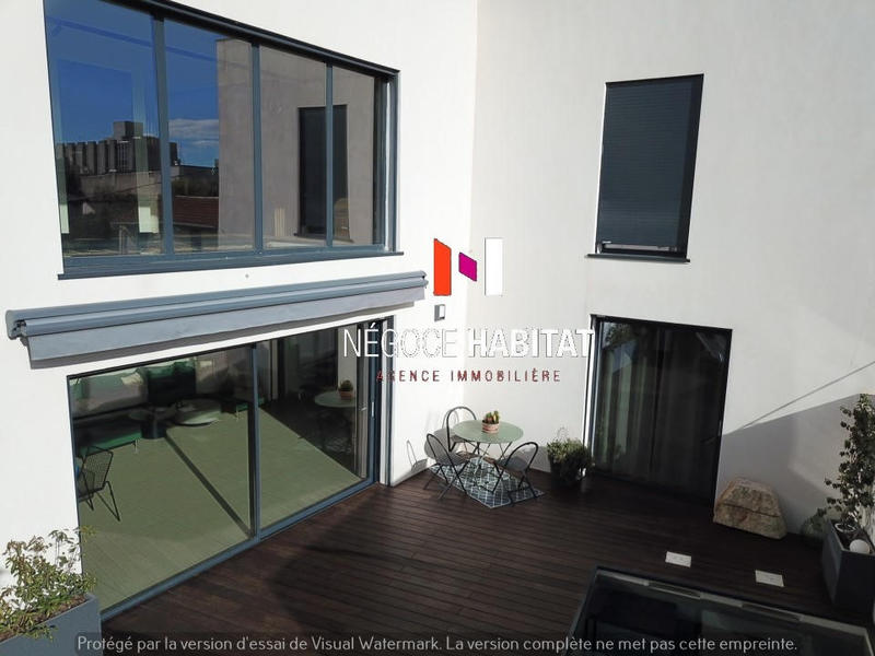 Villa - 182 m² - 7 pièces