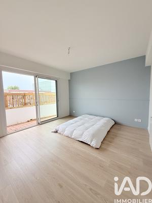 Appartement - 80 m² - 3 pièces