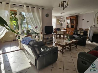 Maison - 143 m² - 4 pièces