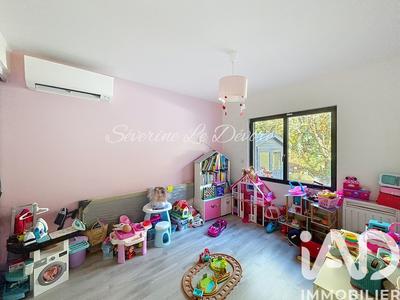 Maison - 114 m² - 5 pièces