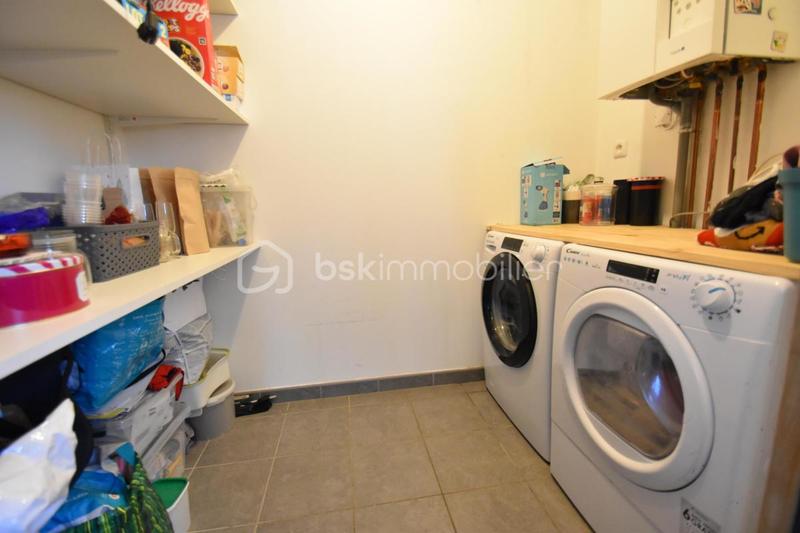 Maison - 92 m² - 5 pièces