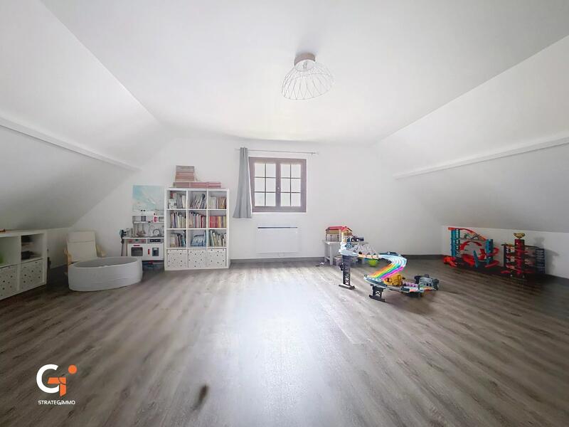 Maison - 160 m² - 6 pièces