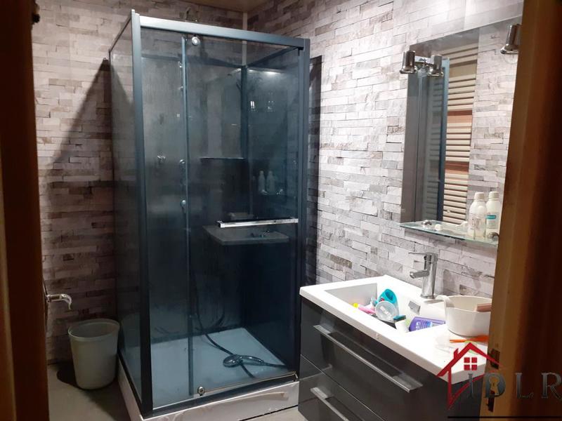 Maison de village - 180 m² - 10 pièces